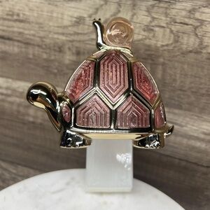 Bath & Body Works Turtle & Snail Nightlight Wallflowers  Fragrance Plug